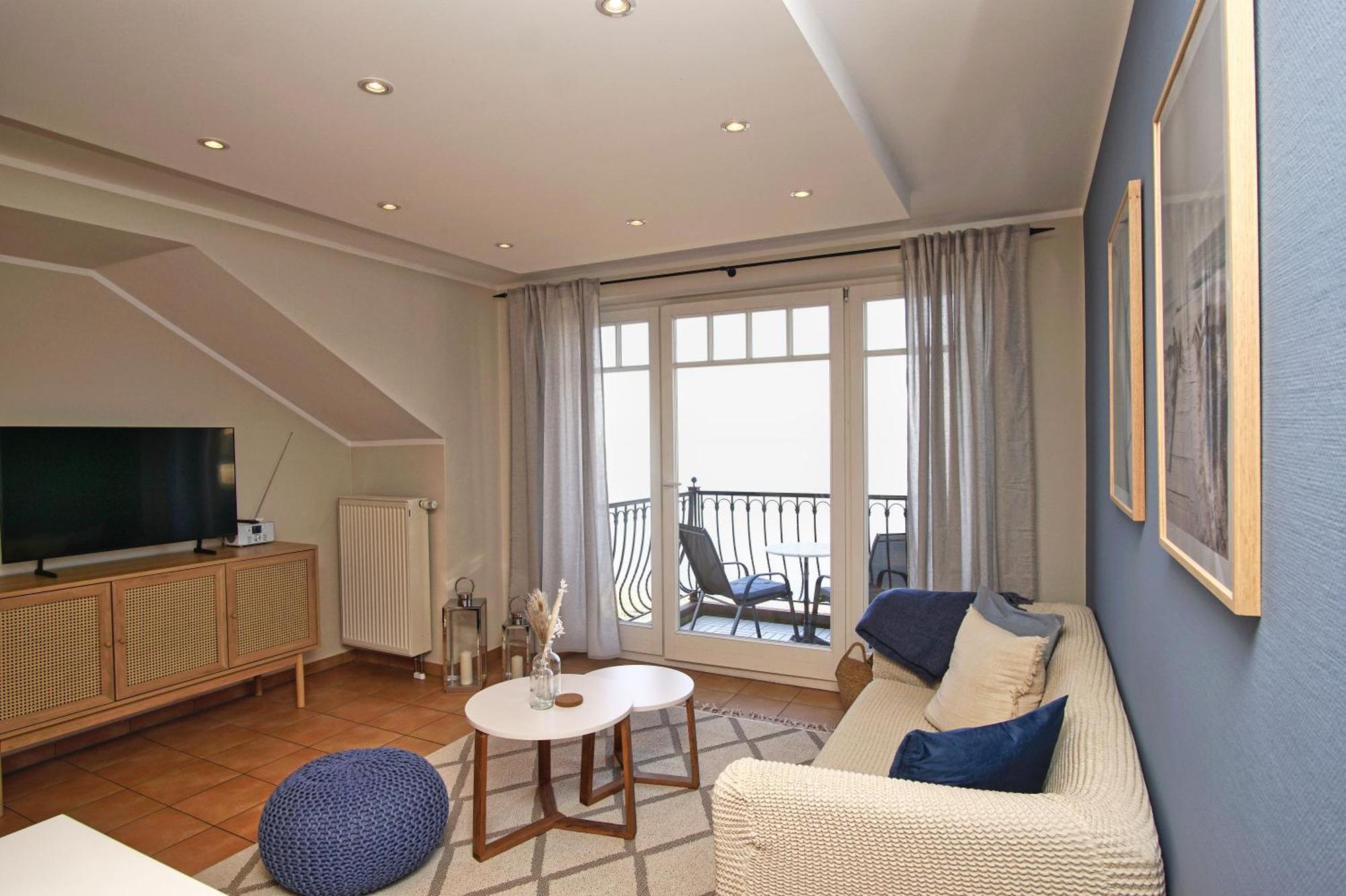 Ferienwohnung Mit Traumhaftem Meerblick - Haus Am Meer Fewo 10 Lohme Exterior photo